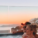 Santorini Honeymoon & Proposal Guide: Luxury Suites, Cave Hotels & Romantic Escapes